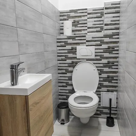 Trika Apartman Sárvár Extérieur photo
