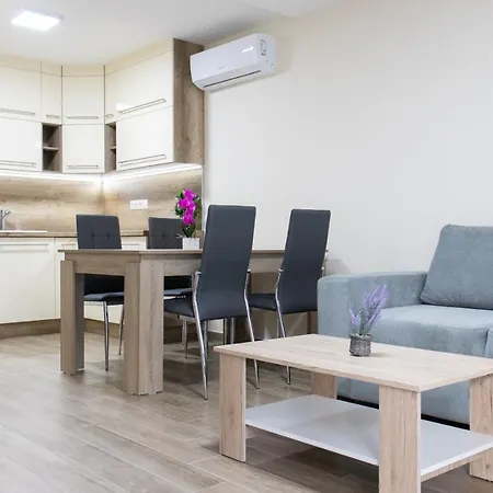 Trika Apartman Sárvár Extérieur photo