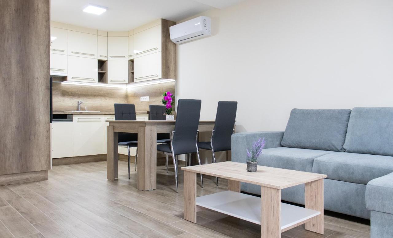 Trika Apartment